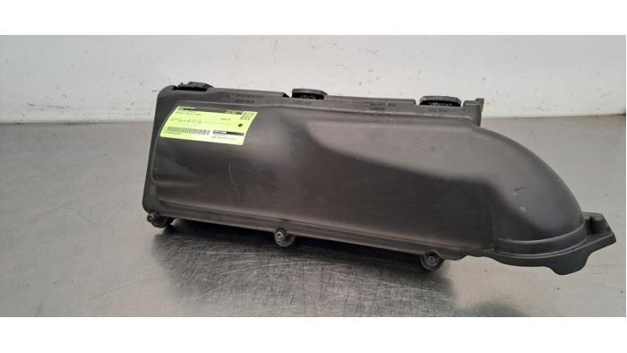 Boîtier filtre à air Peugeot 408