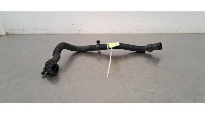 Tuyau radiateur Peugeot 408