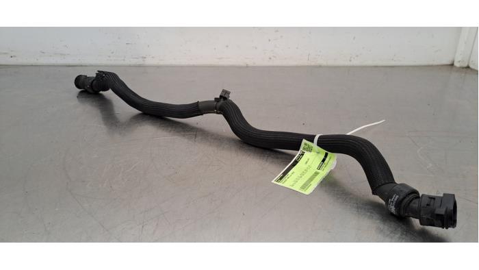 Tuyau radiateur Peugeot 408