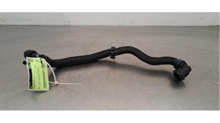 Tuyau radiateur Peugeot 408