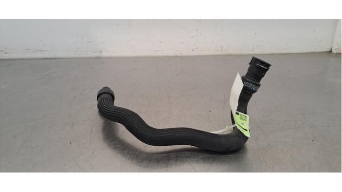 Tuyau radiateur Peugeot 408
