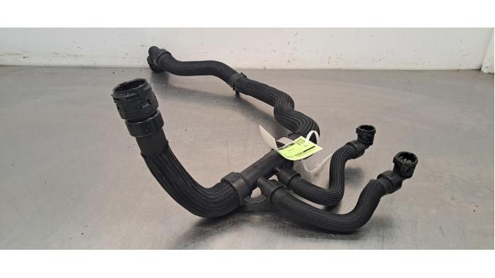 Tuyau radiateur Peugeot 308