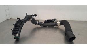 Gebruikte Intercooler Buis Peugeot 308 (F3/FB/FH/FM/FP) Prijs € 54,45 Inclusief btw aangeboden door Autohandel Didier
