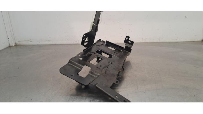 Boîtier de batterie Opel Astra