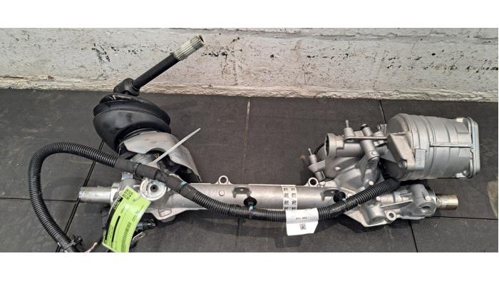 Boîtier de direction assistée Peugeot 5008