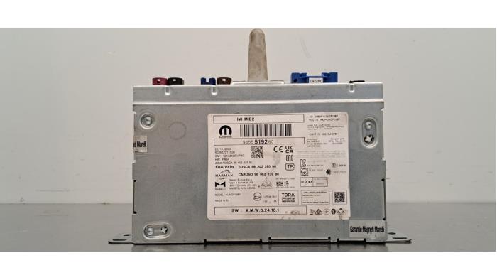 Module radio Peugeot 208
