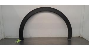 Gebruikte Wielrand achter Peugeot 408 1.6 16V HYbrid 180 Prijs € 54,45 Inclusief btw aangeboden door Autohandel Didier