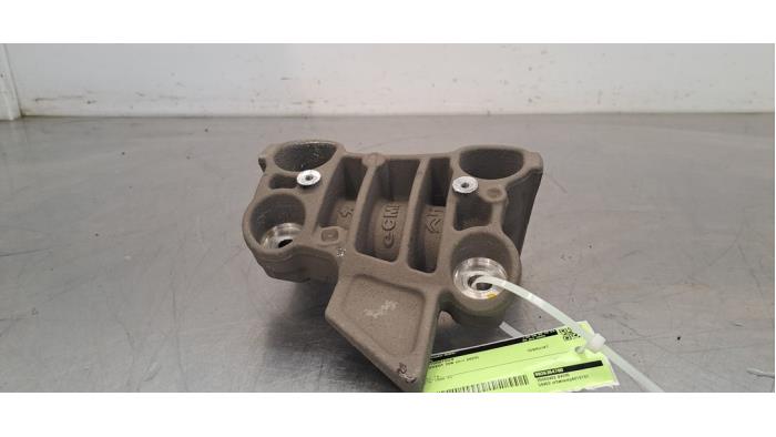 Support moteur Peugeot 208