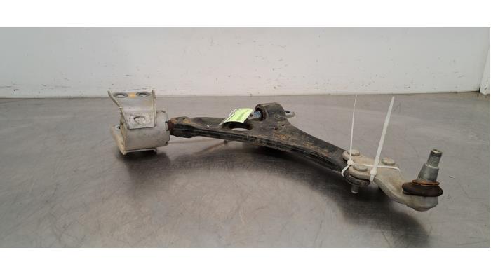 Bras de suspension avant gauche Peugeot 3008