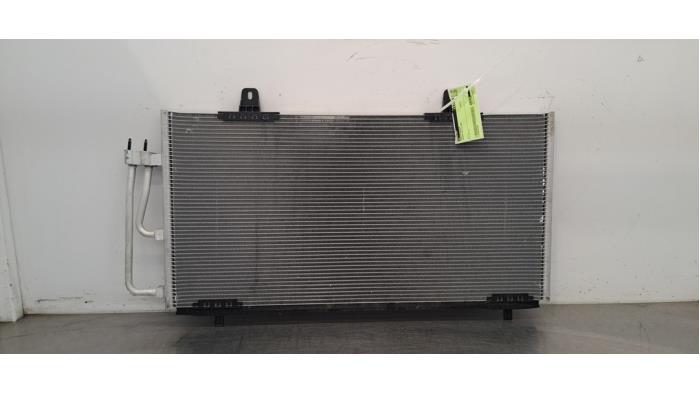 Condensateur clim Peugeot 208