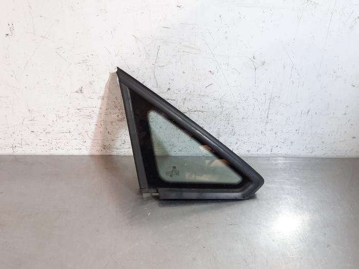 Vitre triangulaire avant droite Volkswagen Caddy