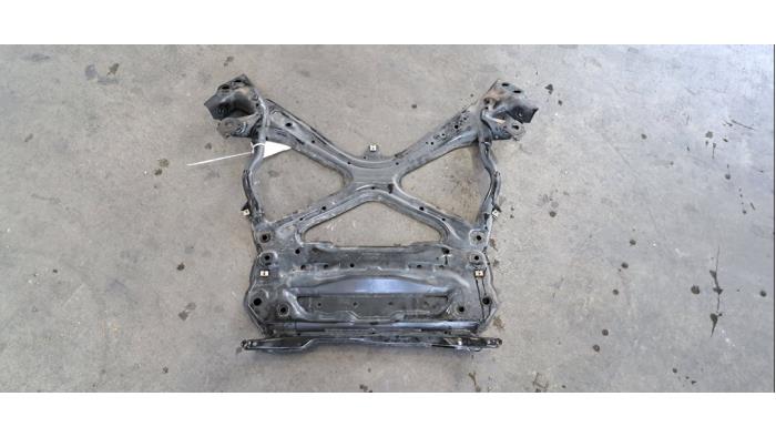 Faux châssis Audi A4