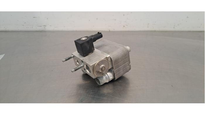 Condensateur clim Peugeot 208