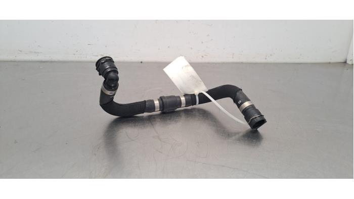 Tuyau radiateur Peugeot 208