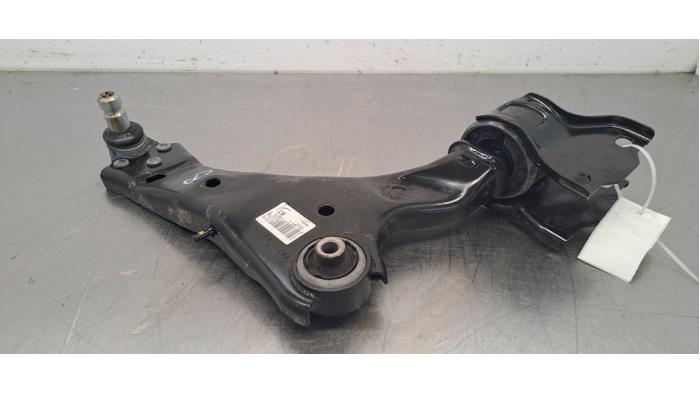 Bras de suspension avant droit Jaguar E-Pace
