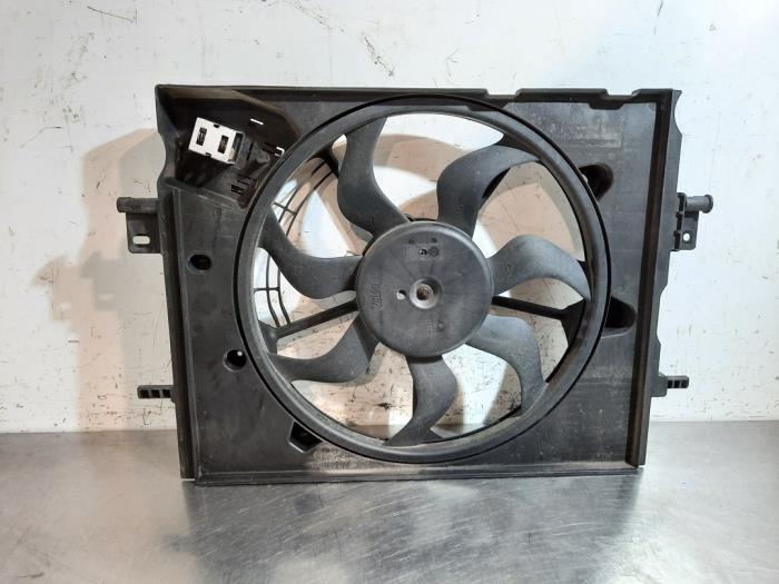 Ventilateur Nissan Micra