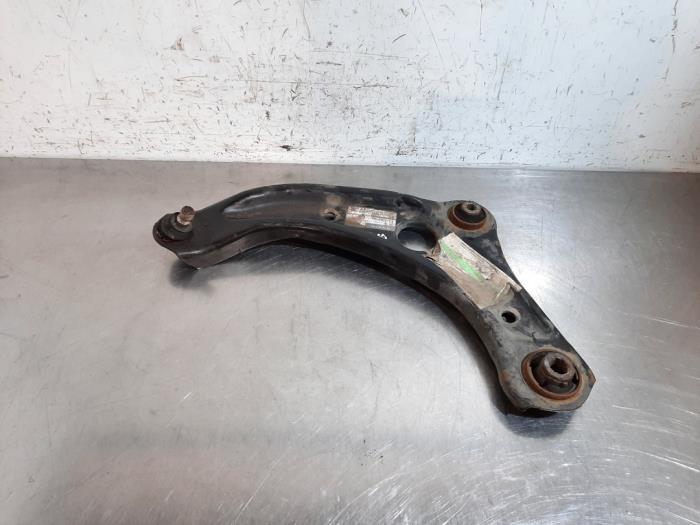 Bras de suspension avant gauche Nissan Micra
