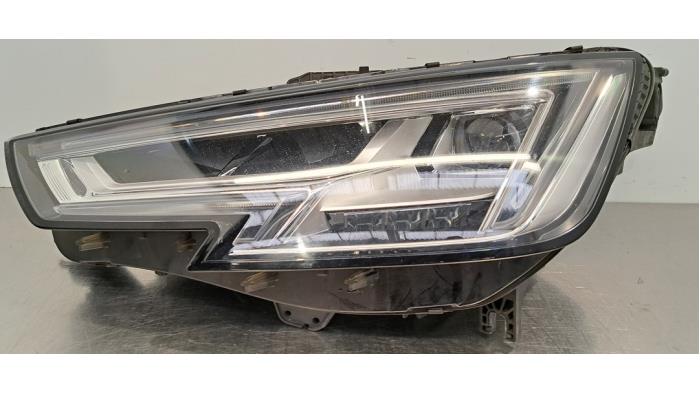 Phare gauche Audi A4