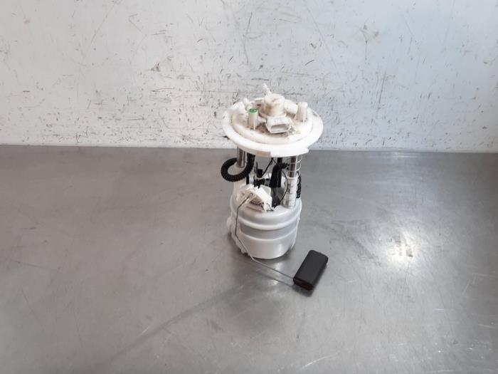 Pompe carburant électrique Nissan Micra