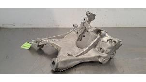 Gebruikte Versnellingsbak Steun Audi A4 Avant (B9) Prijs € 66,55 Inclusief btw aangeboden door Autohandel Didier