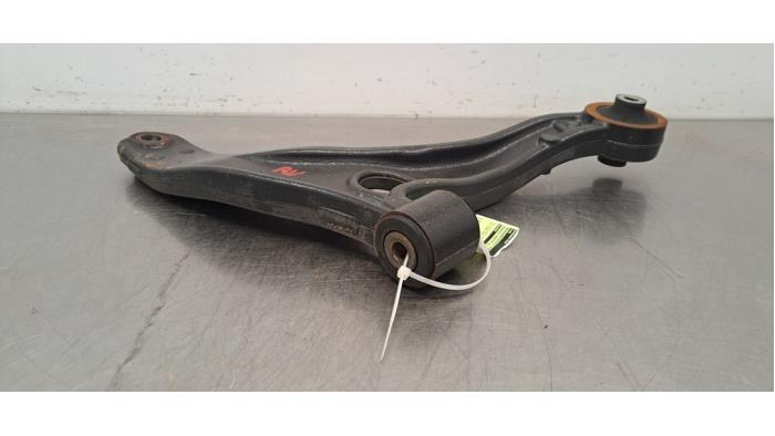 Bras de suspension avant droit Renault Master