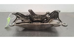 Gebruikte Versnellingsbak Steun Audi A4 Avant (B9) Prijs € 133,10 Inclusief btw aangeboden door Autohandel Didier