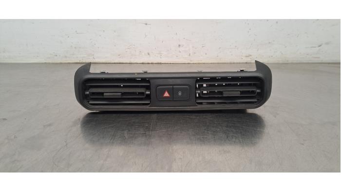 Grille aération tableau de bord Citroen Berlingo