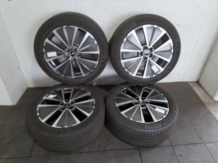 Kit jantes + pneumatiques DS Automobiles DS4