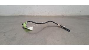 Gebruikte Leiding (diversen) Jaguar E-Pace 2.0 D 180 16V AWD Prijs € 24,20 Inclusief btw aangeboden door Autohandel Didier