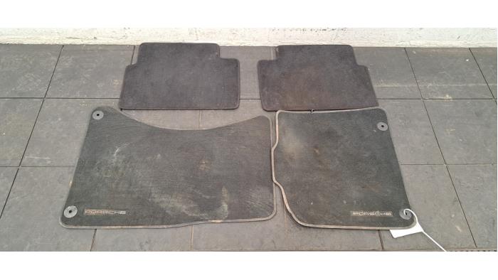 Kit tapis Porsche Macan
