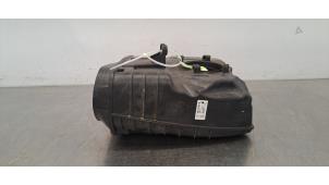 Gebruikte Luchtfilterhuis Porsche Macan (95B) 3.0 V6 24V GTS Prijs € 163,35 Inclusief btw aangeboden door Autohandel Didier