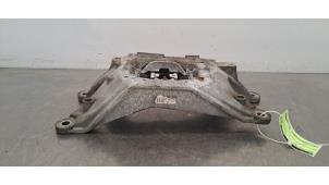 Gebruikte Versnellingsbak Steun Porsche Macan (95B) 3.0 V6 24V GTS Prijs € 66,55 Inclusief btw aangeboden door Autohandel Didier