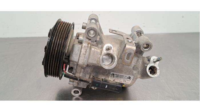 Pompe clim Opel Vivaro