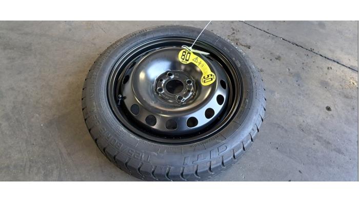 Roue de secours Fiat Panda