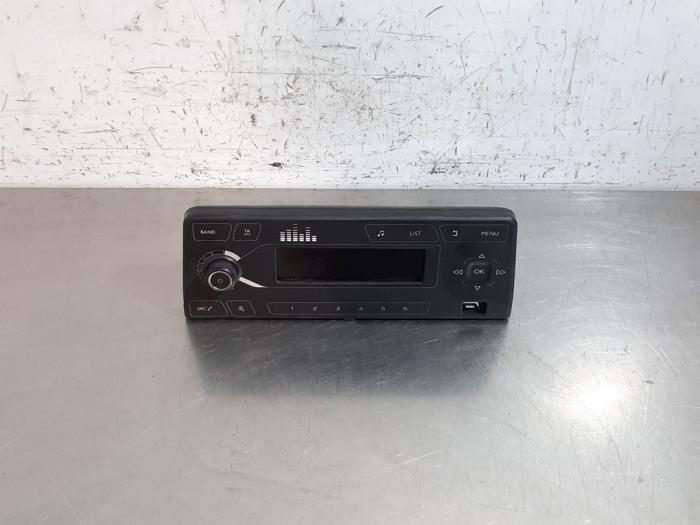 Panneau commande radio Peugeot Partner