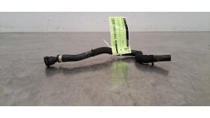 Gebruikte Radiateurslang Mini Mini (F55) 1.5 12V Cooper Prijs € 18,15 Inclusief btw aangeboden door Autohandel Didier