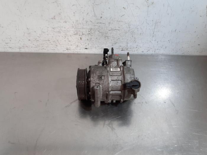 Pompe clim Ford Transit Custom