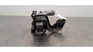 Gebruikte Motorrubber Toyota Yaris IV (P21/PA1/PH1) 1.5 12V Hybrid 115 Prijs € 36,30 Inclusief btw aangeboden door Autohandel Didier