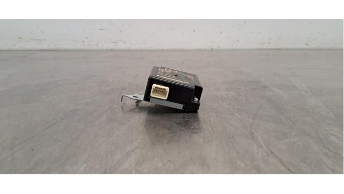 Module gonflage pneus Toyota Yaris