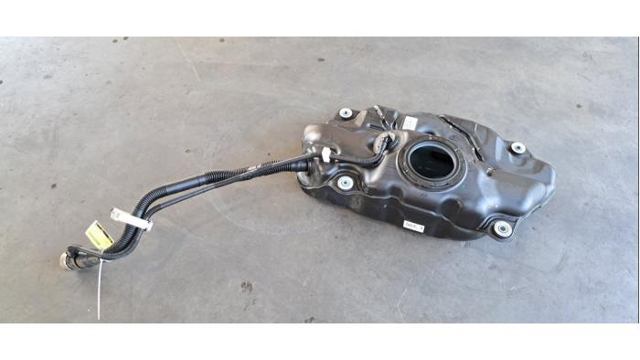 Réservoir de carburant Toyota Yaris