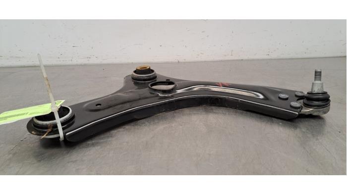 Bras de suspension avant droit Renault Captur