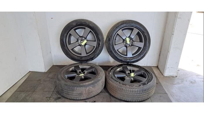 Kit jantes + pneumatiques Landrover Defender