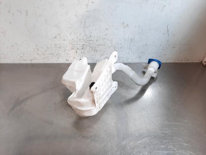 Réservoir lave-glace avant Volkswagen Tiguan