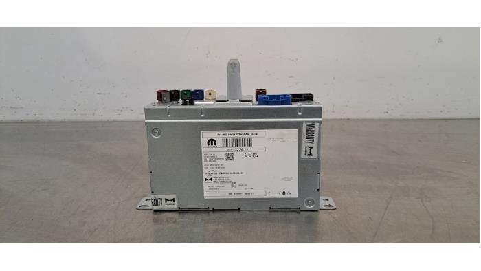 Module radio Peugeot 5008