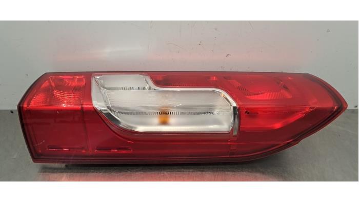 Feu arrière droit Fiat Ducato