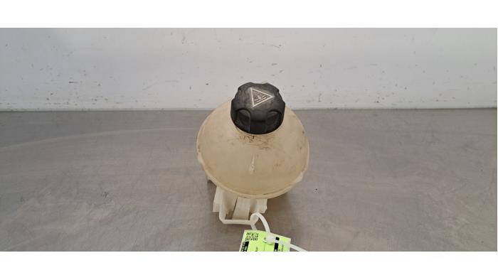 Réservoir d&#039;expansion Citroen Berlingo
