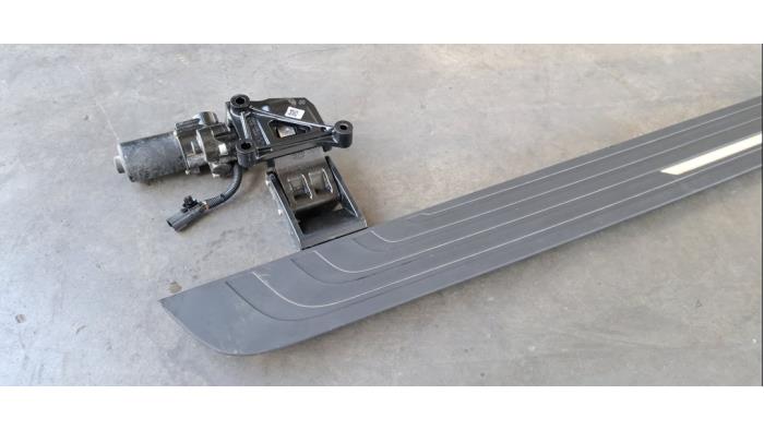 Marchepied droit Landrover Range Rover Sport
