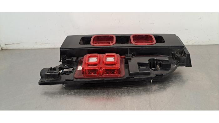 Luz trasera derecha Landrover Defender