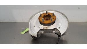 Gebruikte Fusee links-achter Landrover Defender II 110 3.0 D300 MHEV Prijs € 332,75 Inclusief btw aangeboden door Autohandel Didier