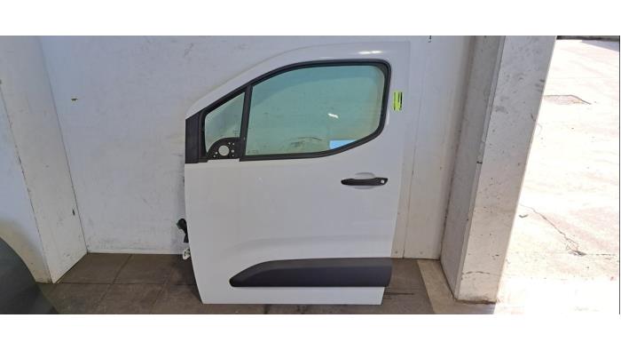 Portier 4Deurs links-voor Opel Combo